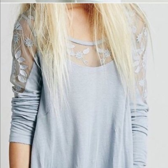 Free People Baby Blue Long Sleeve - Picture 5 of 5